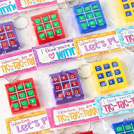 36 Pcs Valentine's Day Gift Cards with Tic-Tac-Toe Keychain