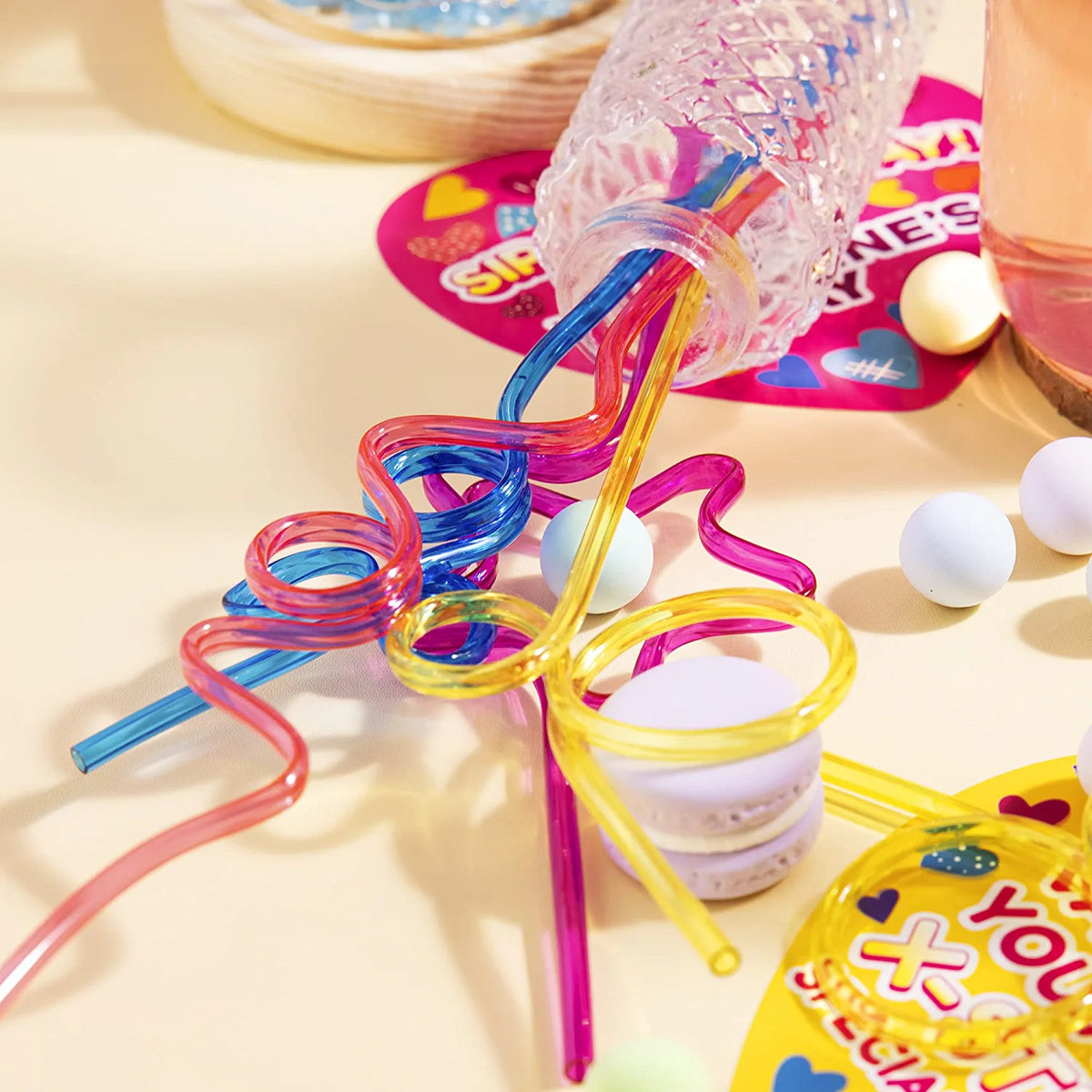 28Pcs Kids Valentines Cards with Gift Colorful Crazy Loop Reusable Dri 28Pcs Kids Valentines Cards with Gift Colorful Crazy Loop Reusable Dri