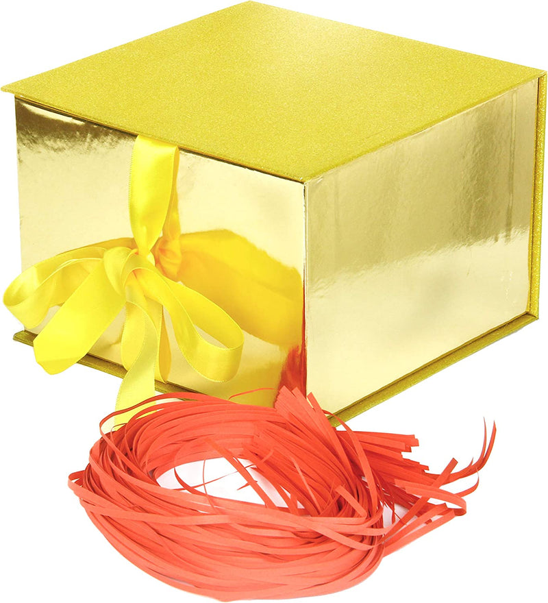 Christmas Small Gift Box with Gold Paper Fill